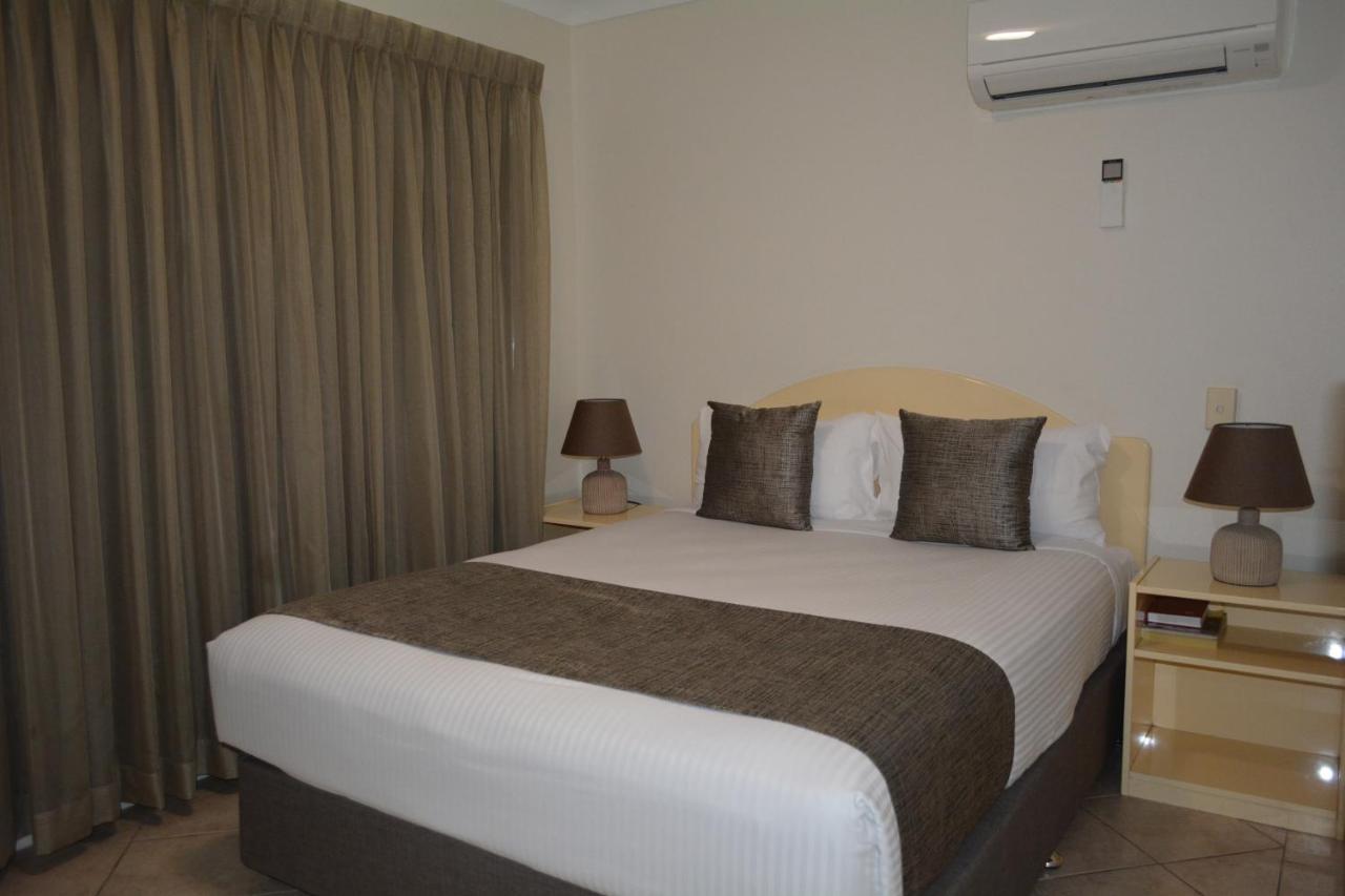 Rocky Gardens Motor Inn Rockhampton Dış mekan fotoğraf
